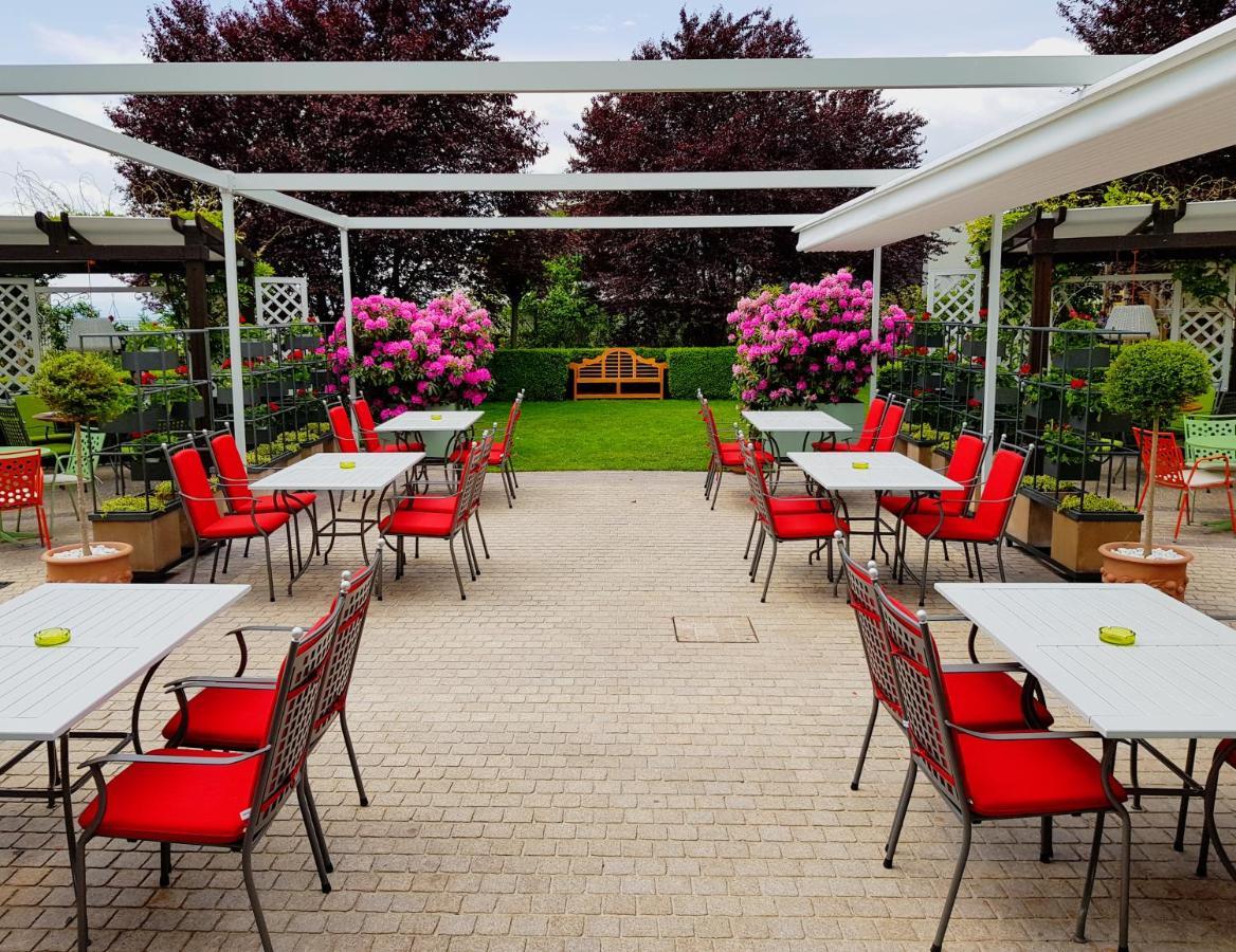 Hotel Sonnenhof Suceava Eksteriør billede